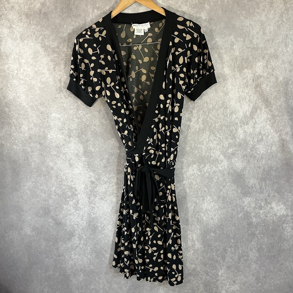 Maggy London Wrap Dress Women 6P Black Tan Leaf Print Short Sleeve V-Neck Petite